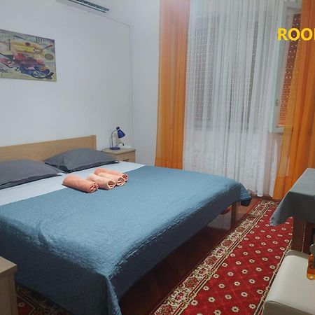 Guest House Lovric Poreč Eksteriør billede