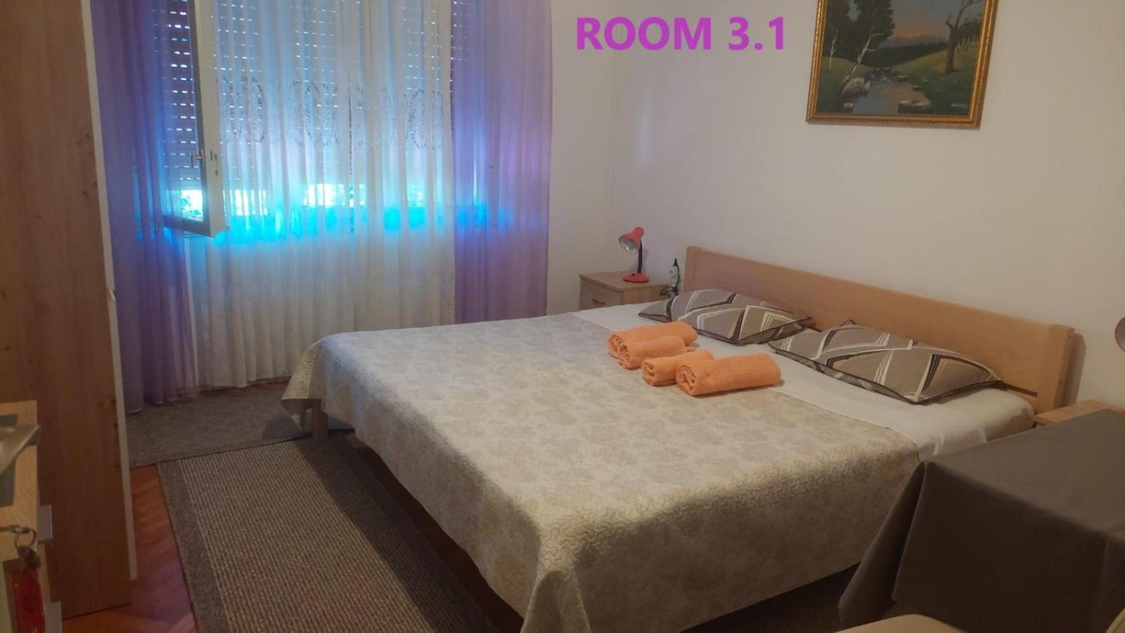 Guest House Lovric Poreč Eksteriør billede